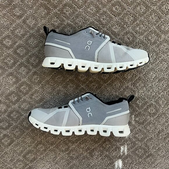 On Cloud 5 Waterproof Glacier Grey Walking Sneaker Size 7.5 - Picture 3 of 12